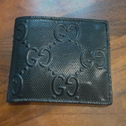 メンズ二つ折り財布