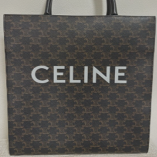 セリーヌ トートバッグ トリオンフ バーティカルカバ