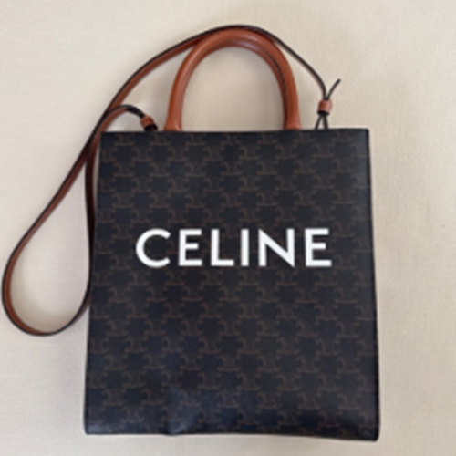 CELINE トリオンフキャンバス　ミディアム