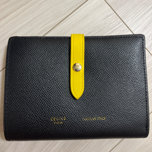 セリーヌ 財布 15,000円