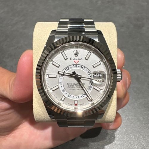 ロレックス スカイドゥエラー 32693