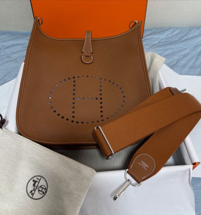 エルメス エブリン