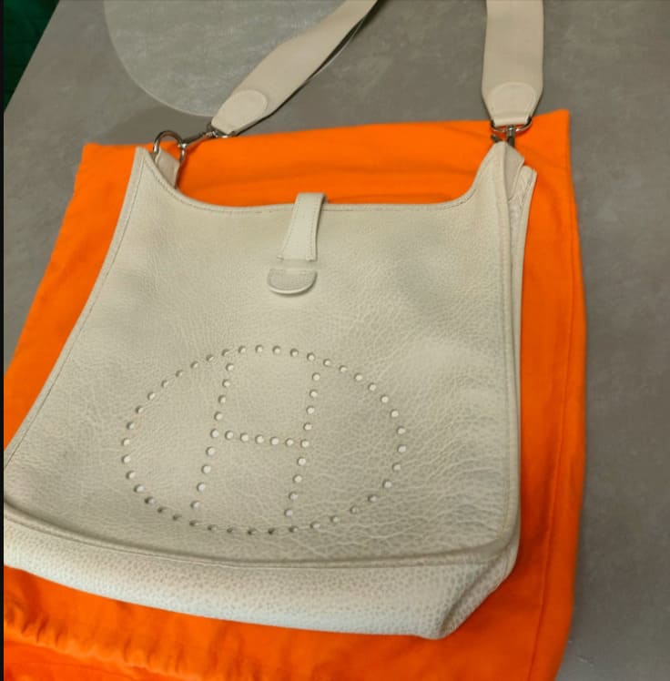 エルメス エブリン