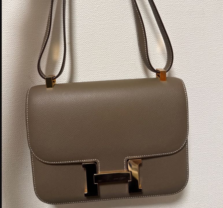 エルメス コンスタンス