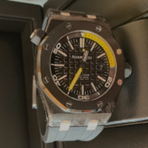 ロイヤルオークオフショアダイバー フォージド・カーボン