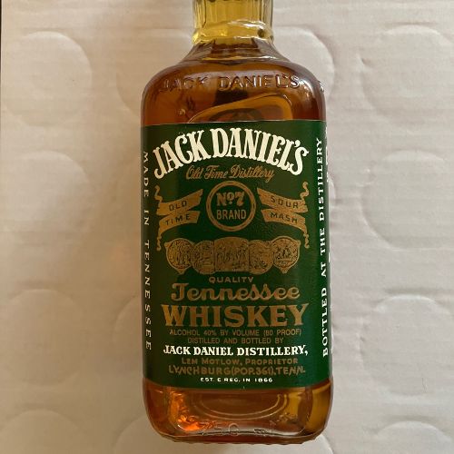 ウイスキー ジャックダニエル