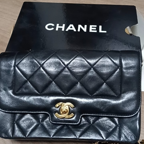 マトラッセ ダイアナフラップ チェーンショルダー 450,000円