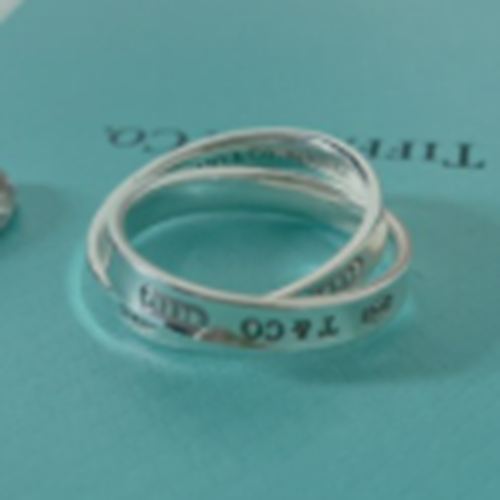 ティファニーインターロッキング