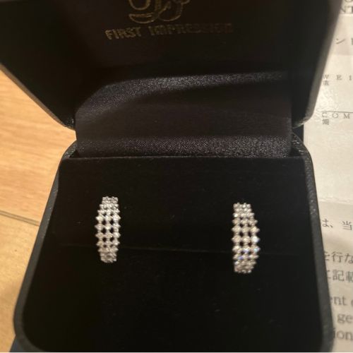 ダイヤモンドピアス