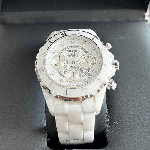 シャネル J12