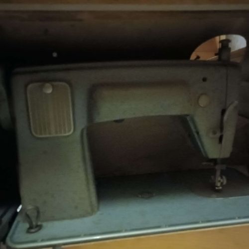 BROTHER足踏みミシン