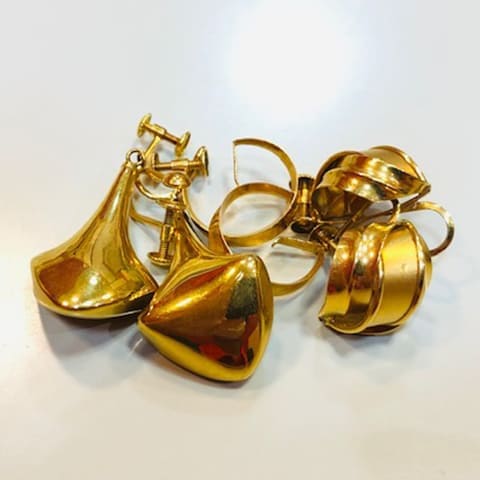 壊れた金アクセサリーまとめ