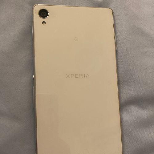 Xperia Z4 【au】Xperia Z4 SOV31