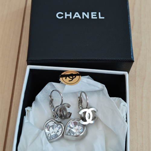 シャネル ピアス 40,000円