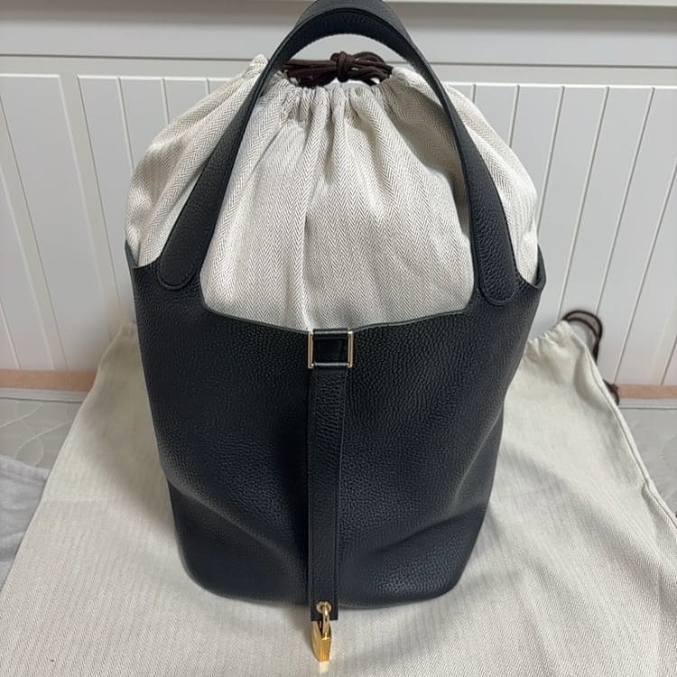 エルメス ピコタン