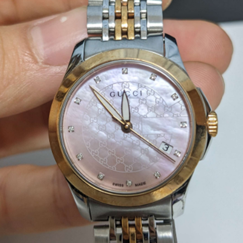 グッチレディース腕時計　タイムレス腕時計Gクラス　シルバー／ゴールド／ピンクパー