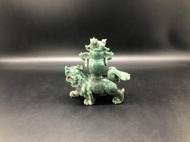 翡翠 獅子香炉