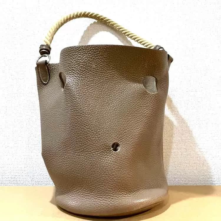 エルメス マンジョワールMM エトゥープ トリヨンクレマンス シルバー金具 □I刻印