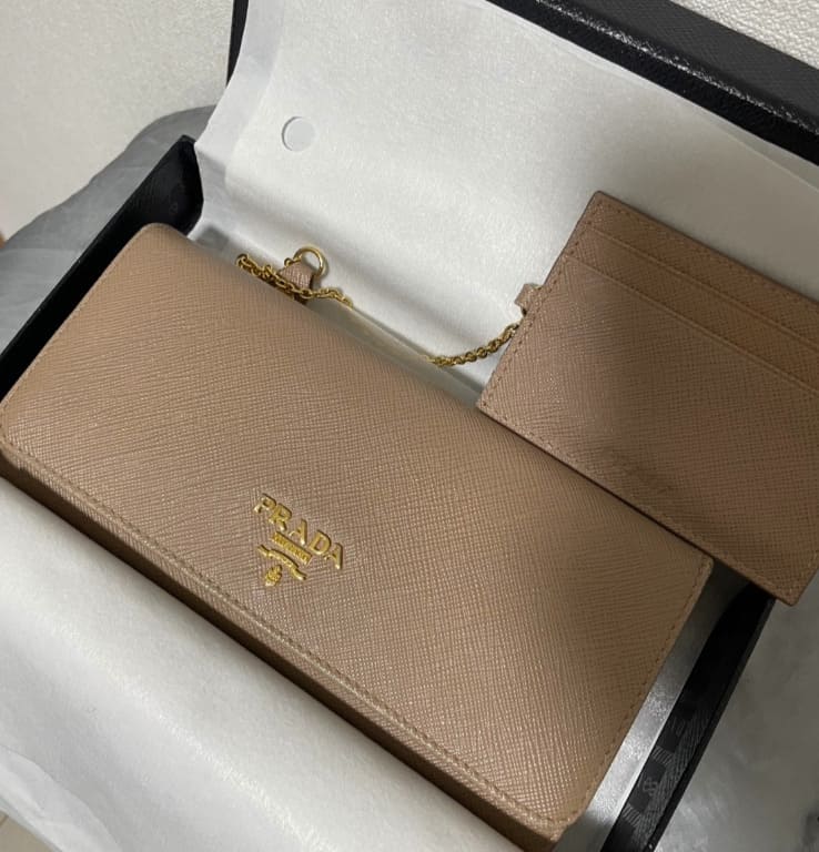 1MH132 SAFFIANO METAL CAMMEO