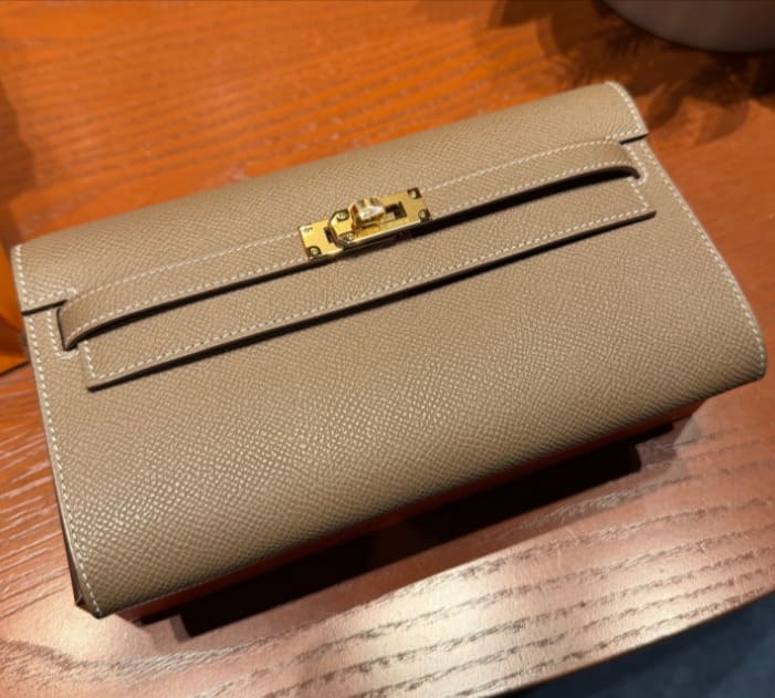 ケリーウォレット　TOGO