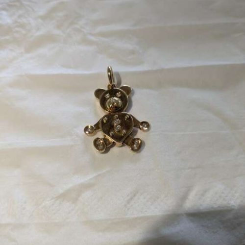 ポメラートくまペンダントトップ18金