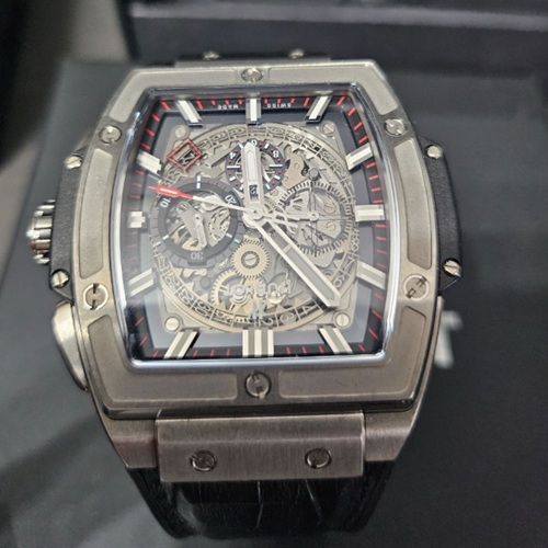 ビッグバン 601.NX.0175.LR