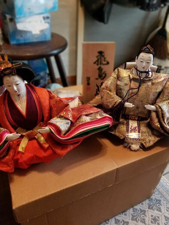 7段飾りの雛人形
