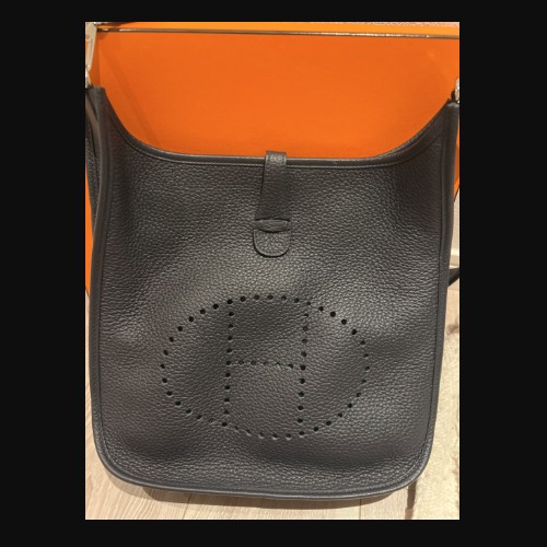 エルメス エブリン