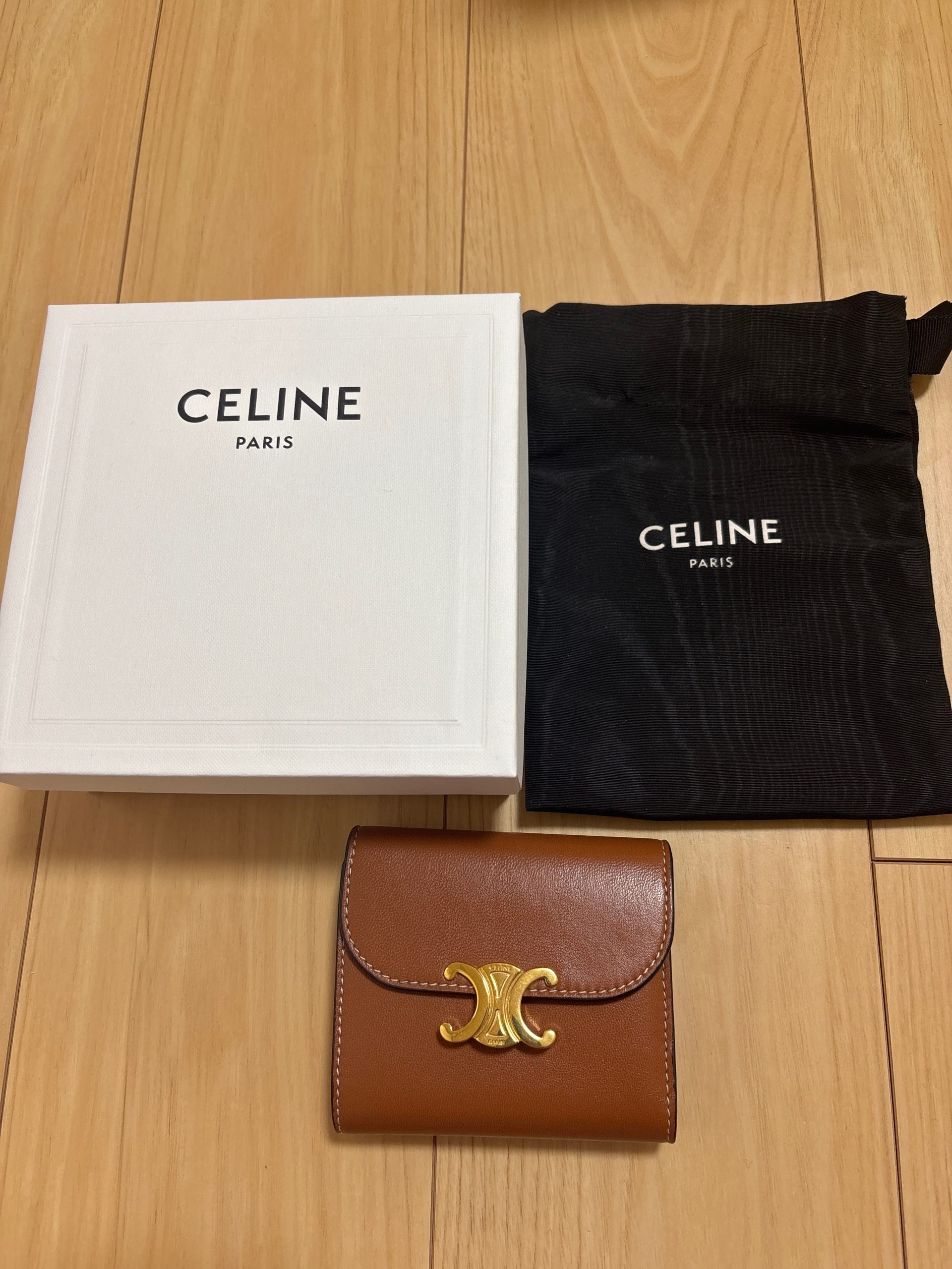 スモール フラップウォレット トリオンフ / シャイニースムースラムスキン