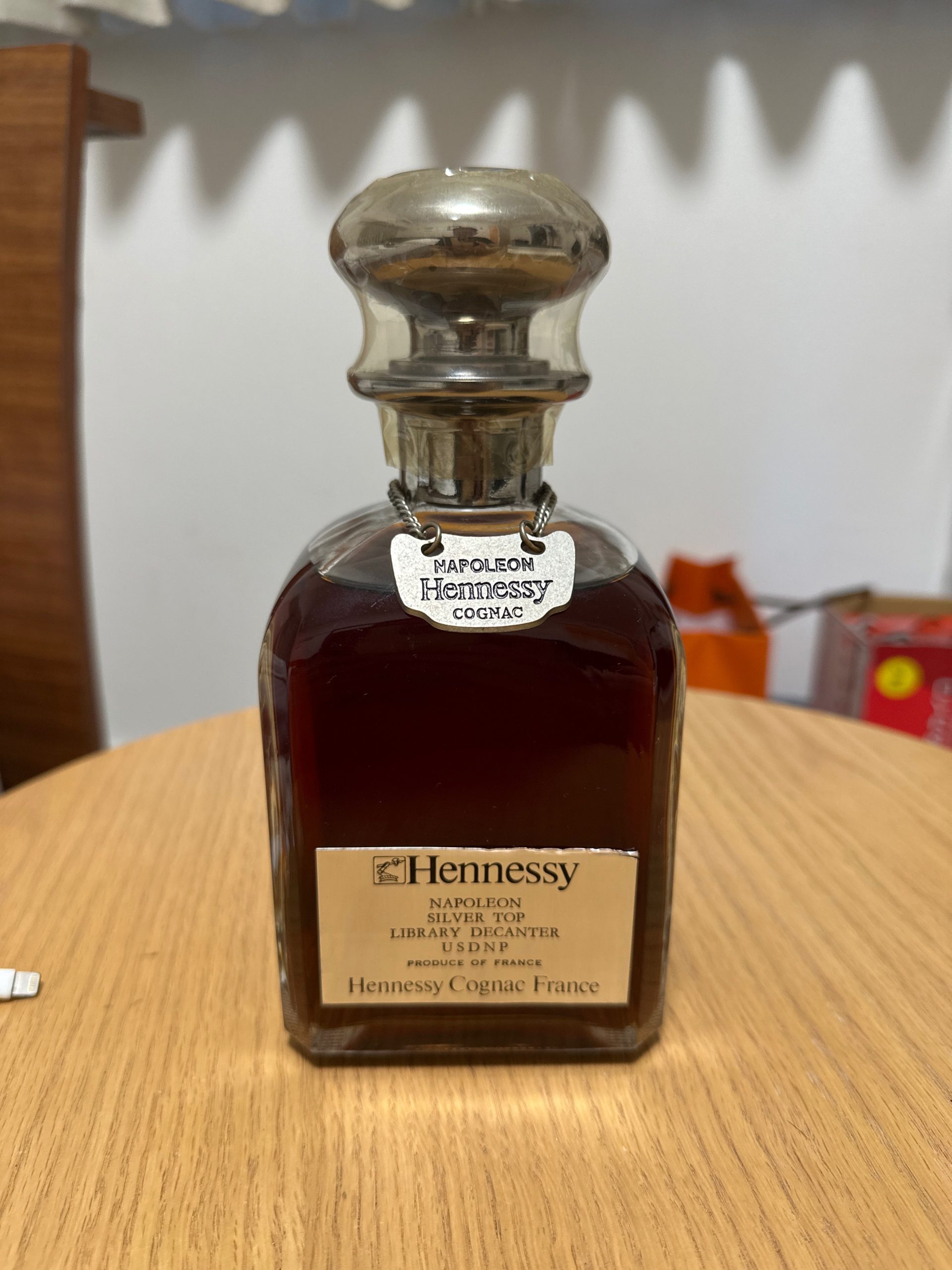 ヘネシーシルバーナポレオンコニャック