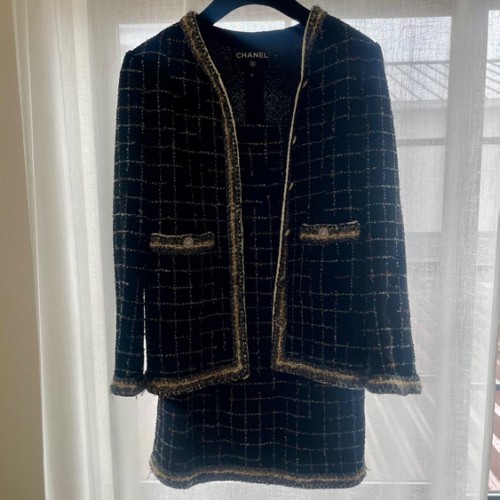CHANEL ジャケットセットアップ