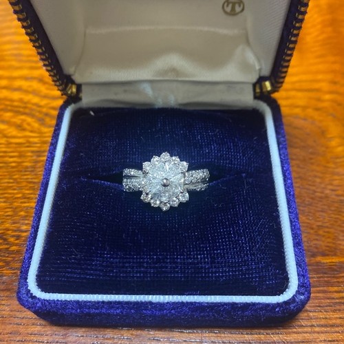 プラチナダイヤモンドリング