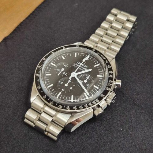 スピードマスター ムーンウォッチ プロフェッショナ﻿ル 310.30.42.50.01.002