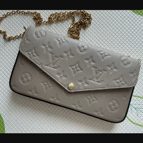 ポシェット・フェリシー モノグラムアンプラント