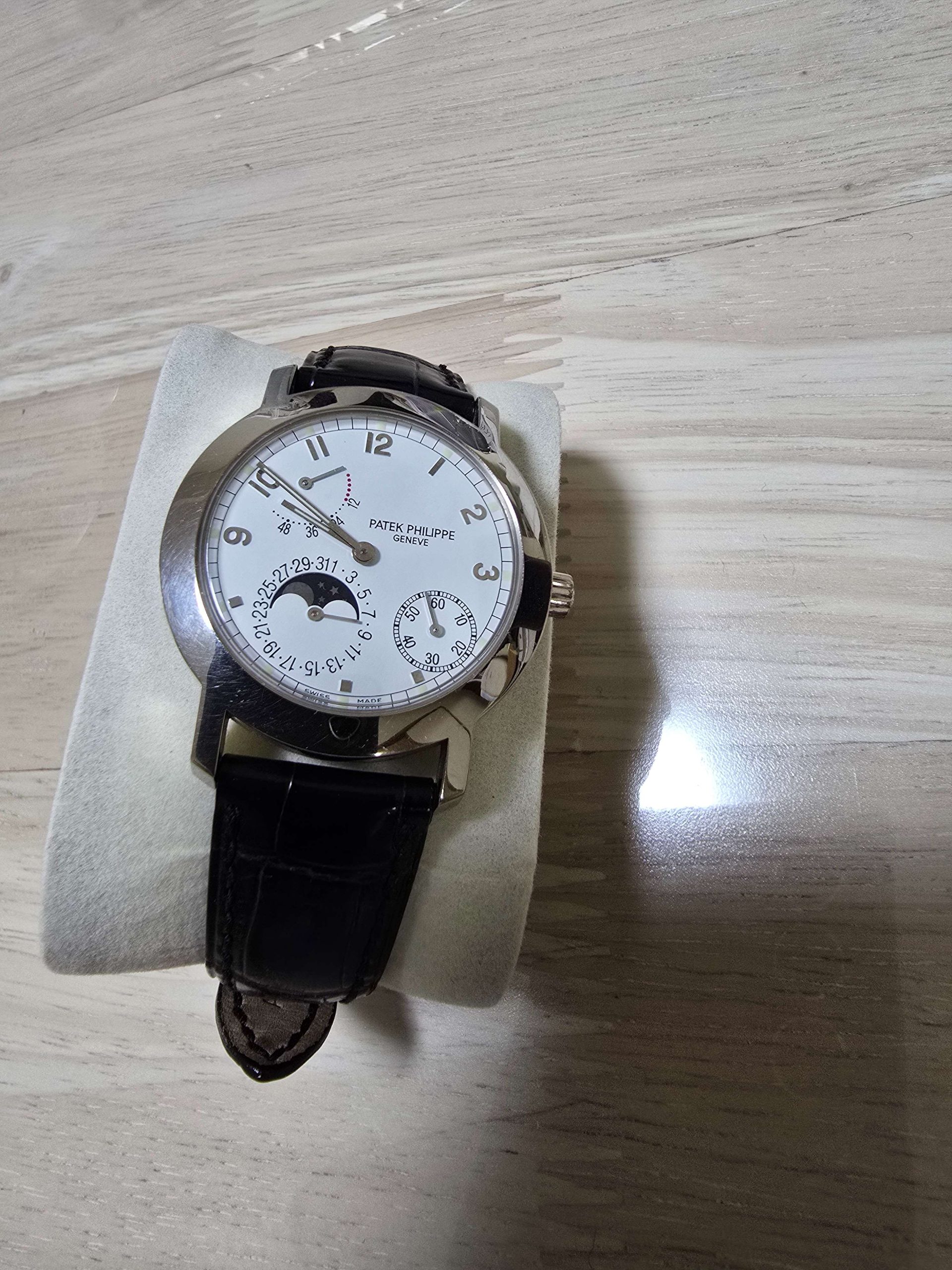 パテックフィリップ その他 5055G－010