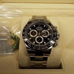 ロレックス デイトナ 116500LN 黒文字盤