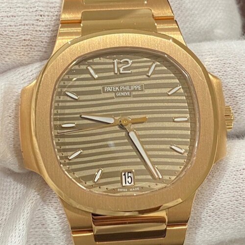 パテックフィリップ ノーチラス 7118/1R レディース