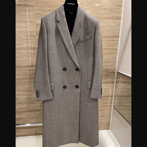 フェンディ コート