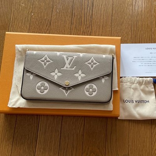 ポシェット・フェリシー バイカラーモノグラムアンプラント M69977