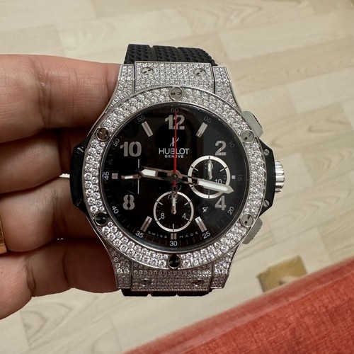 ビックバン スチール H301.SX.130.RX174 パヴェ ダイヤ