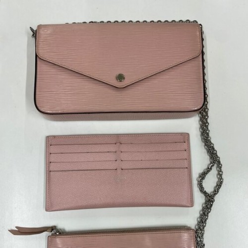 ポシェット・フェリシー エピ ローズバレリーヌ ピンク M62467