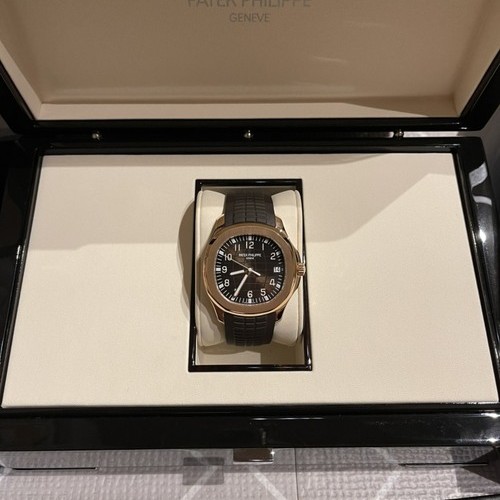 パテックフィリップ アクアノート 5167R-001