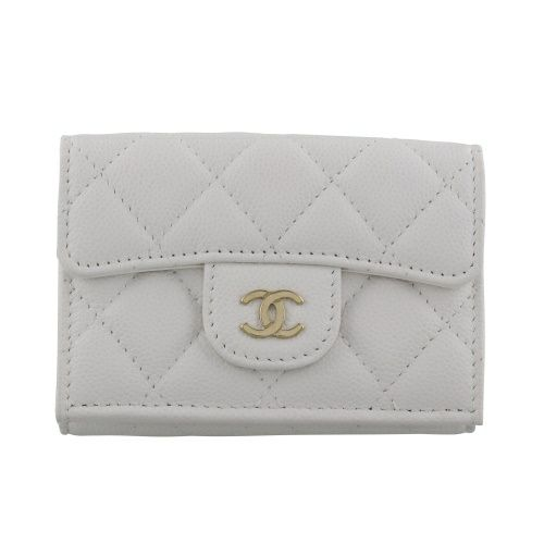 シャネル 三つ折り財布