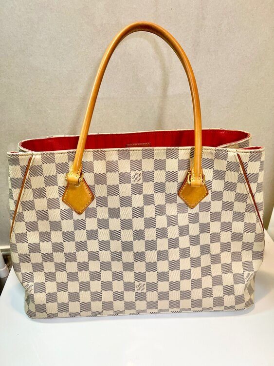 ルイヴィトンのネヴァーフルの画像