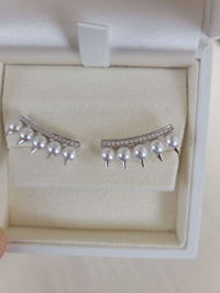 デインジャー ピアス