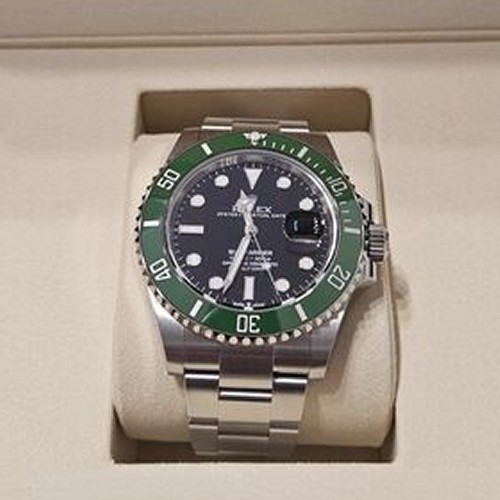 サブマリーナー 126610LV