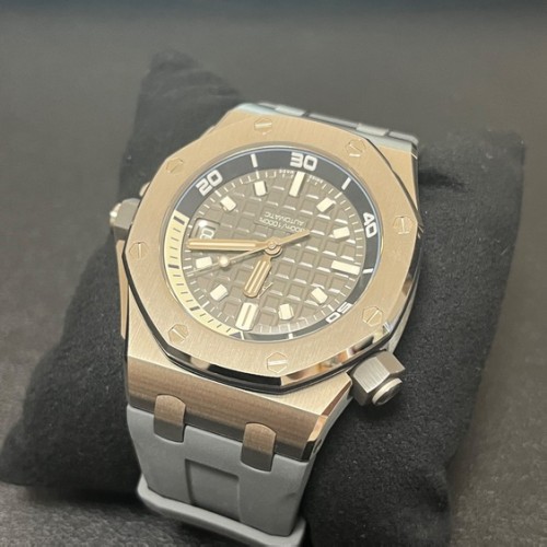 ロイヤルオークオフショア 15720ST.00.A009CA.01