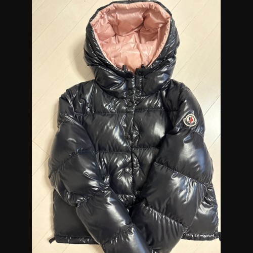 MONCLER ダウンジャケット