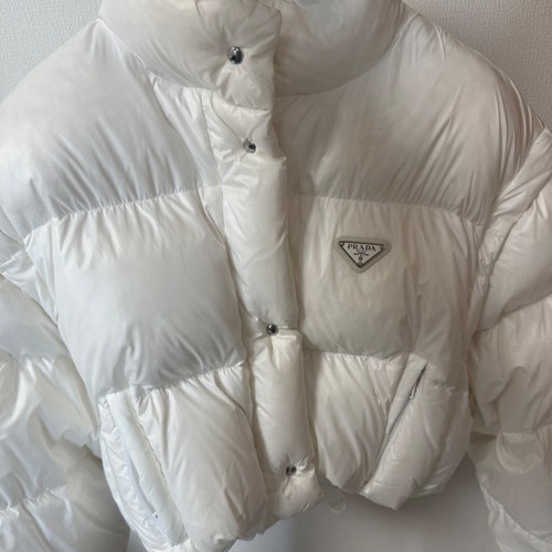 プラダ コンバーチブルジャケット