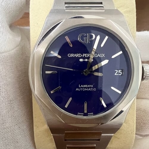 ジラール・ぺルゴ ロレアート エタニティエディション